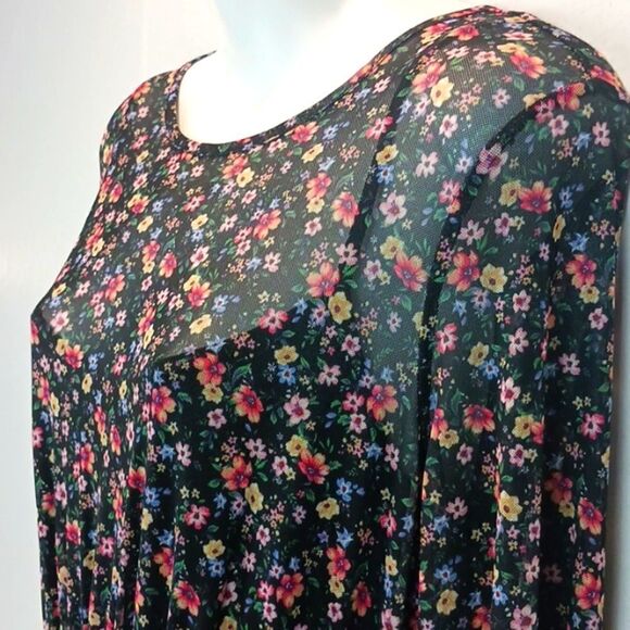 Live to be spoiled ditsy floral long-sleeve sheer mesh scoop neck maxi dress XL - Picture 6 of 14